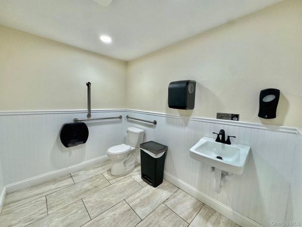 3925 Merrick Road, Seaford, NY 11783