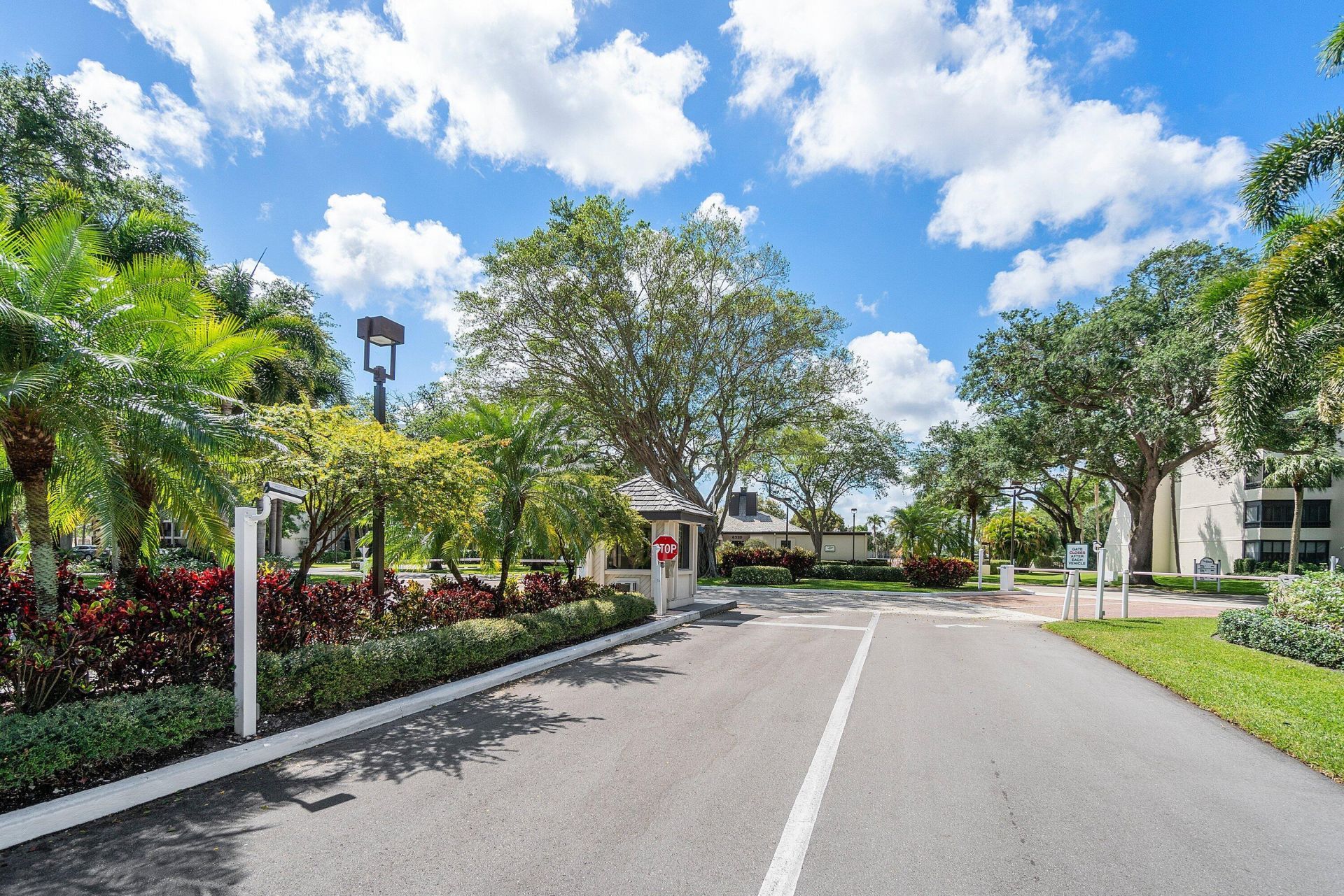 6620 Boca Del Mar Drive, Unit 407, Boca Raton, FL 33433 Photo