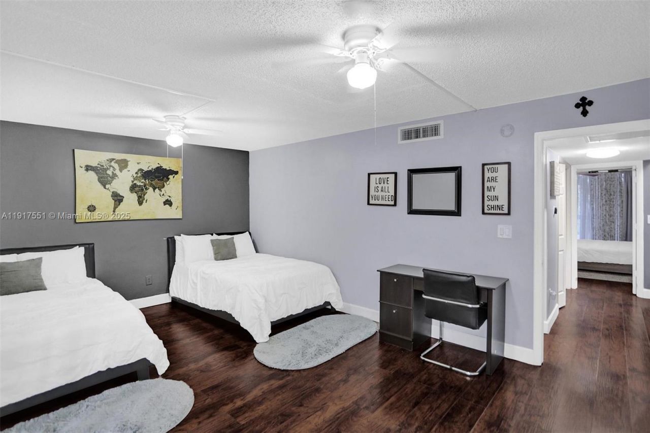 20533 NE 6th Ct, Miami, FL 33179 Photo