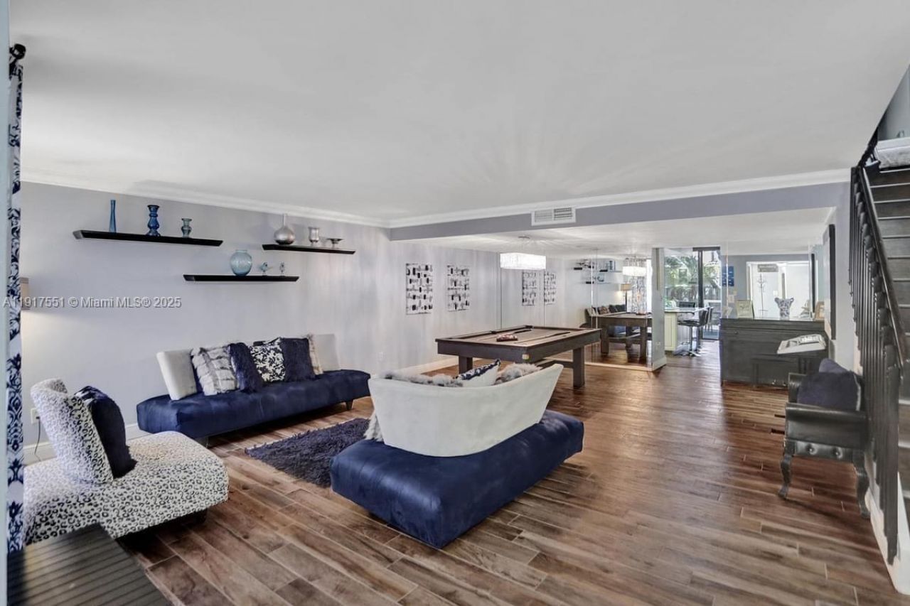 20533 NE 6th Ct, Miami, FL 33179 Photo