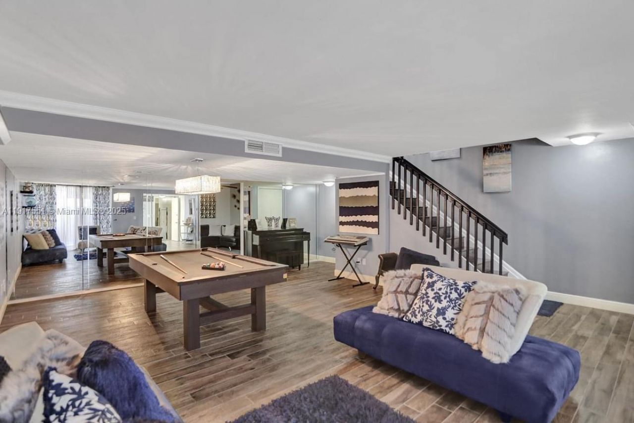 20533 NE 6th Ct, Miami, FL 33179 Photo