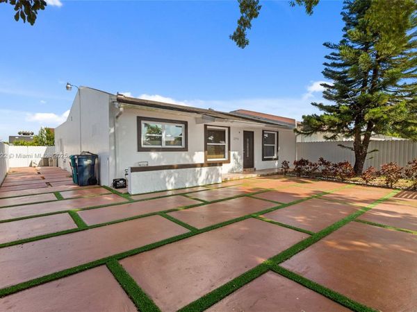 12961 SW 50th Ln, Miami, FL 33175