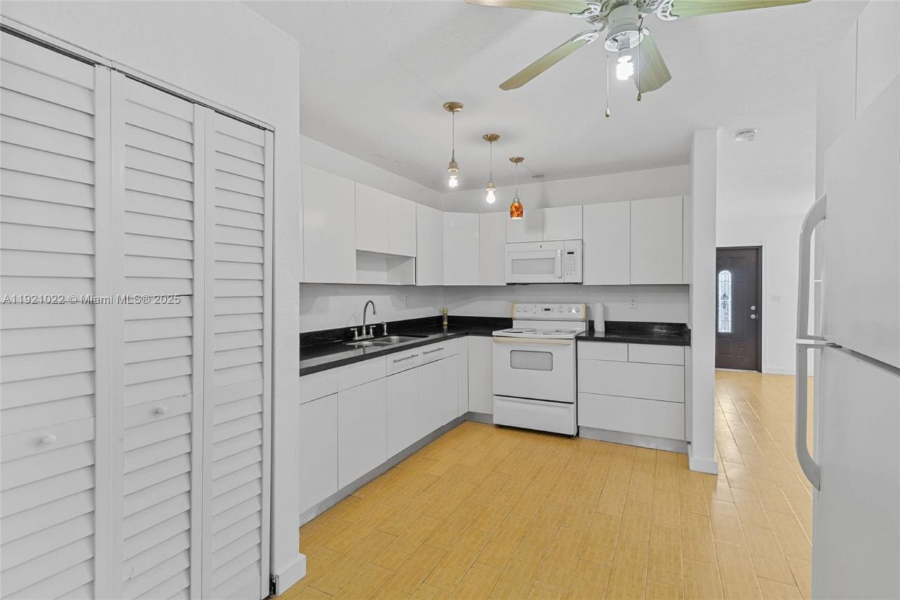 12961 SW 50th Ln, Miami, FL 33175 Photo