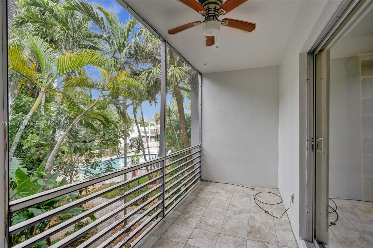 1535 SE 15th St, Unit 208, Fort Lauderdale, FL 33316 Photo