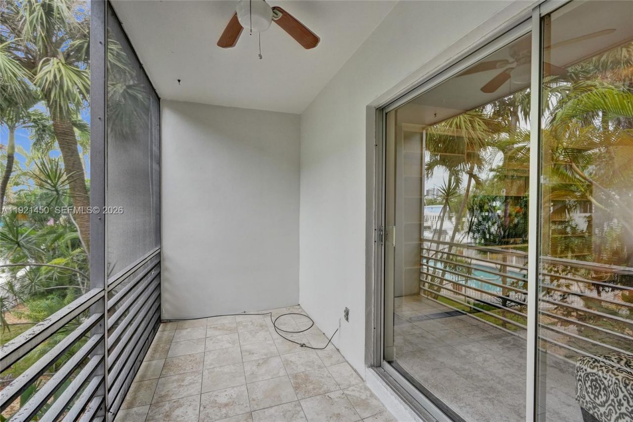 1535 SE 15th St, Unit 208, Fort Lauderdale, FL 33316 Photo