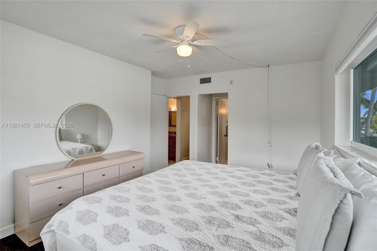 1535 SE 15th St, Unit 208, Fort Lauderdale, FL 33316 Photo