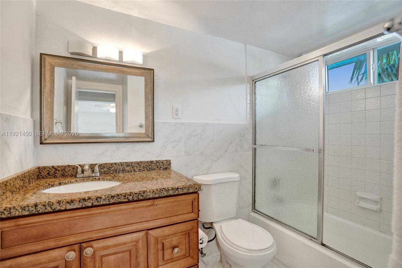 1535 SE 15th St, Unit 208, Fort Lauderdale, FL 33316 Photo