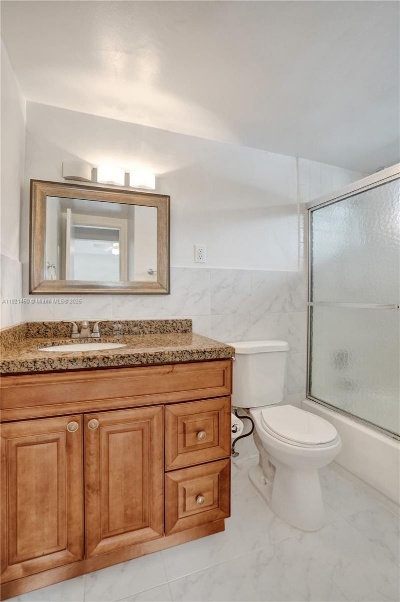 1535 SE 15th St, Unit 208, Fort Lauderdale, FL 33316 Photo