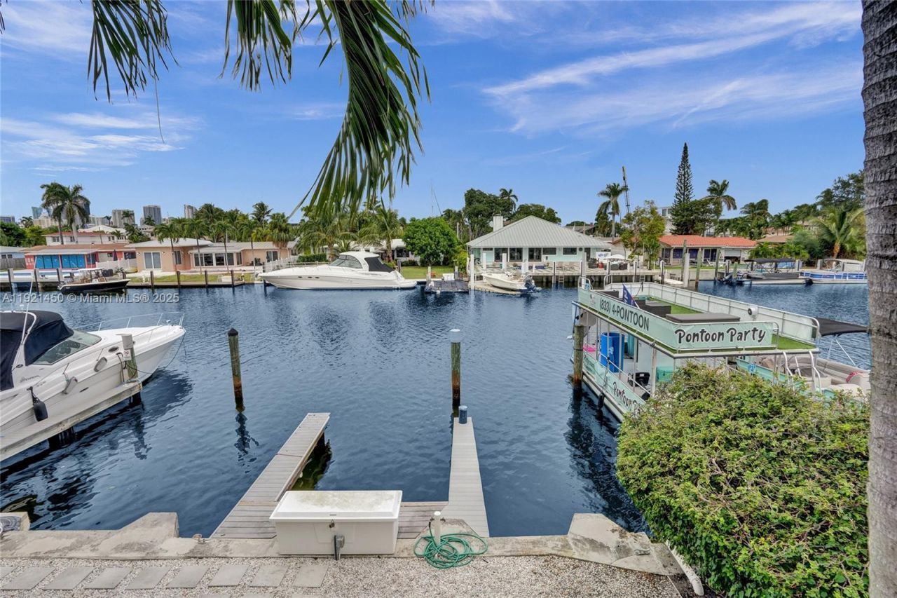 1535 SE 15th St, Unit 208, Fort Lauderdale, FL 33316 Photo