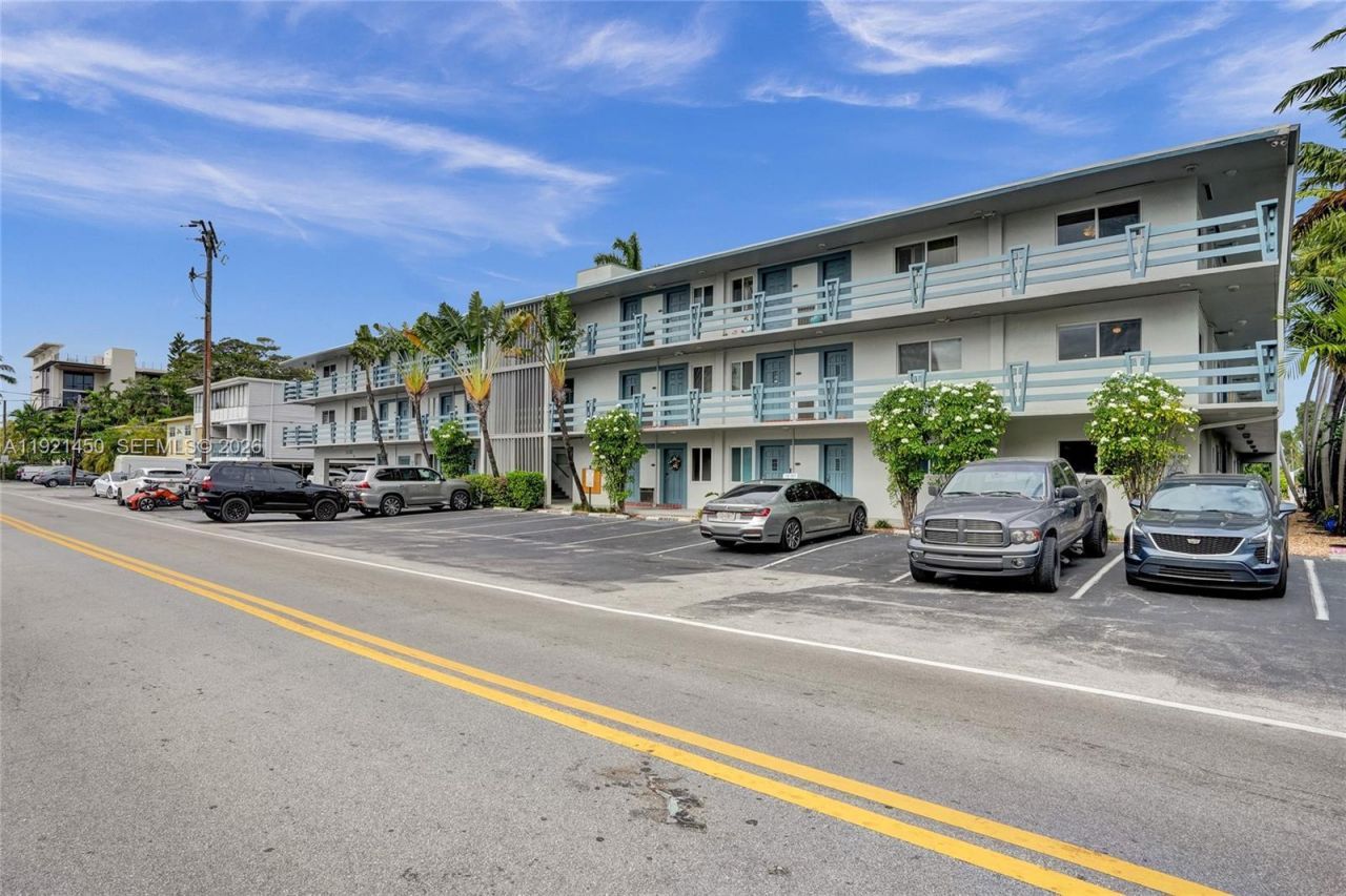 1535 SE 15th St, Unit 208, Fort Lauderdale, FL 33316 Photo