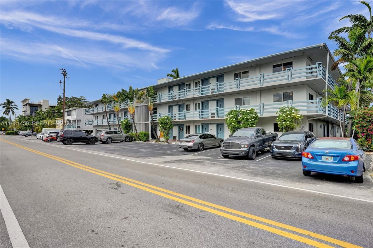 1535 SE 15th St, Unit 208, Fort Lauderdale, FL 33316 Photo
