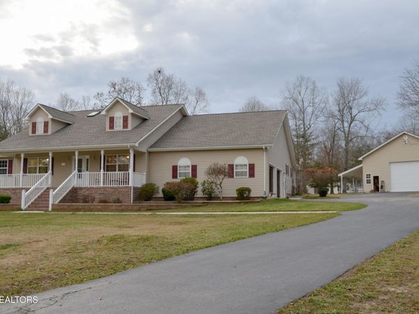 170 Pin Oak Lane , Crossville, TN 38555