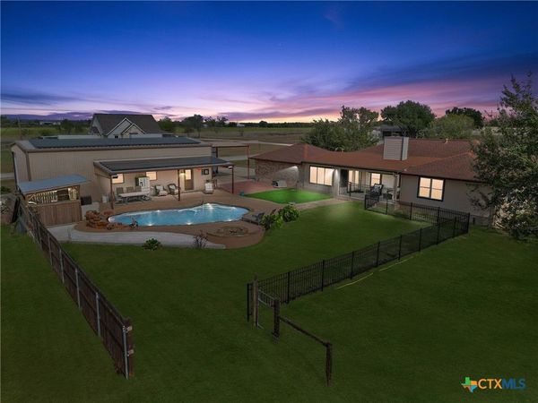 782 Santa Clara Loop, Marion, TX 78124