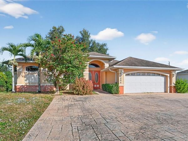 4504 Lee BLVD , LEHIGH ACRES, FL 33971