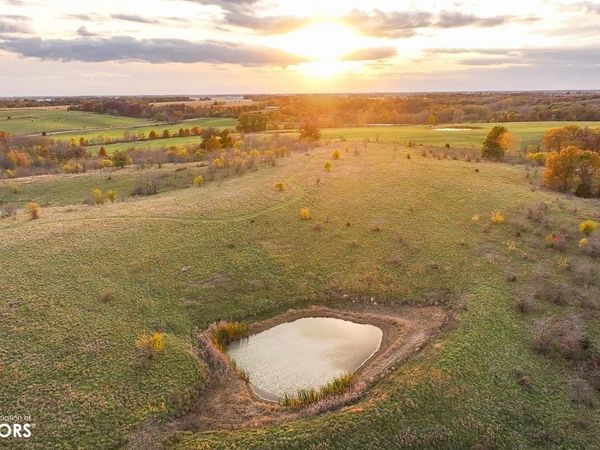 0000 Mahogany Avenue, Bloomfield, IA 52537