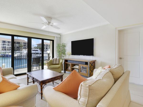 1301 Seafarer Circle, Unit 105, Jupiter, FL 33477