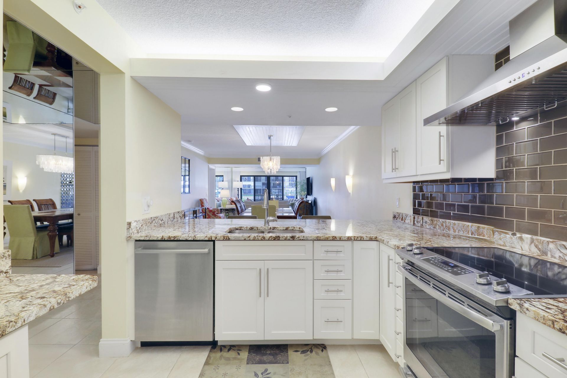 1301 Seafarer Circle, Unit 105, Jupiter, FL 33477 Photo