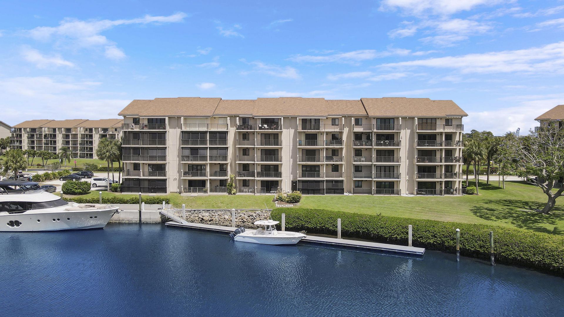 1301 Seafarer Circle, Unit 105, Jupiter, FL 33477 Photo