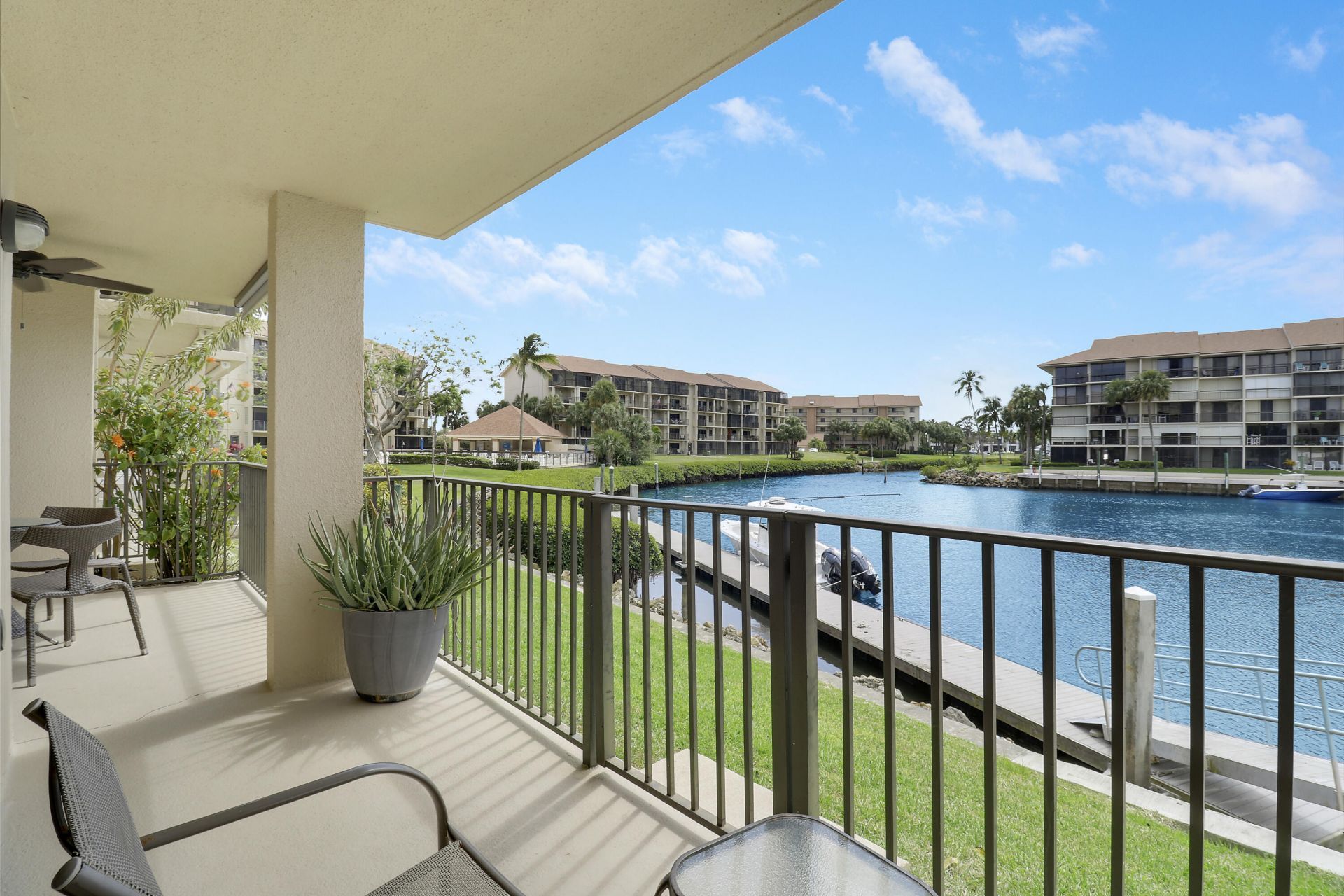 1301 Seafarer Circle, Unit 105, Jupiter, FL 33477 Photo