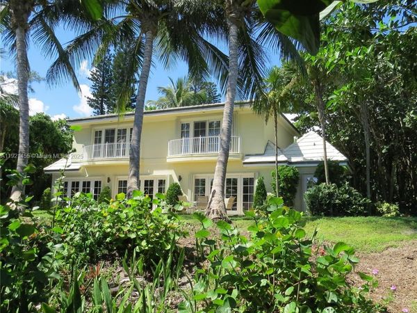 404 S Beach Rd, Unit 404, Jupiter Island, FL 33455