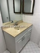 500 Executive Center Dr, Unit 1C, West Palm Beach, FL 33401 Photo