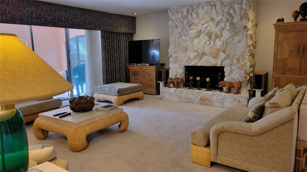 638 S Owl Drive, Sarasota, FL 34236 Photo