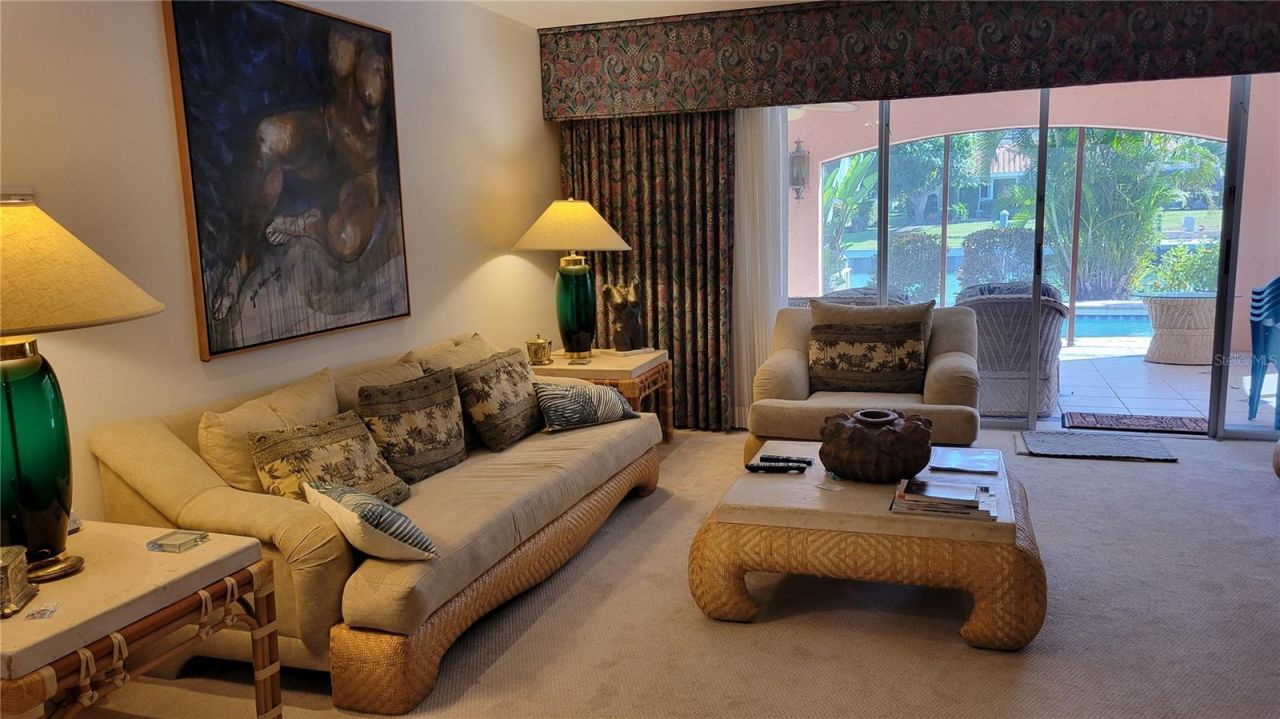 638 S Owl Drive, Sarasota, FL 34236 Photo