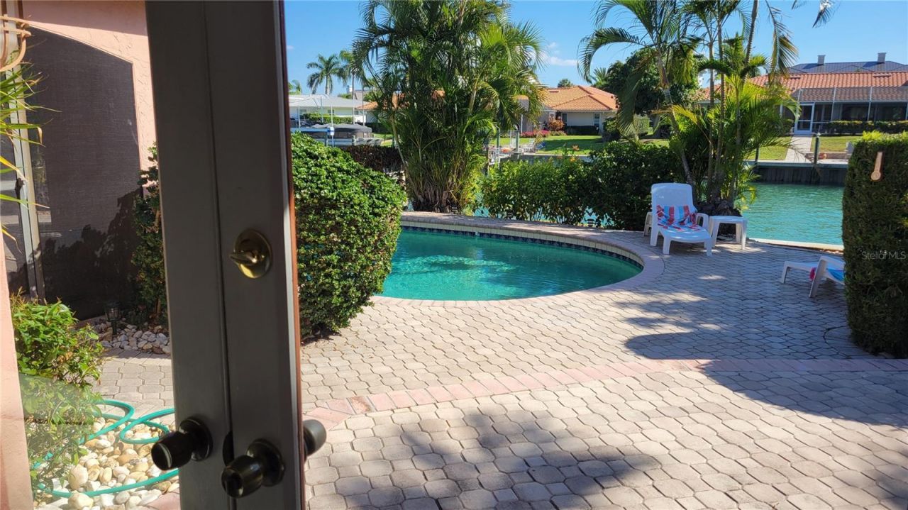 638 S Owl Drive, Sarasota, FL 34236 Photo
