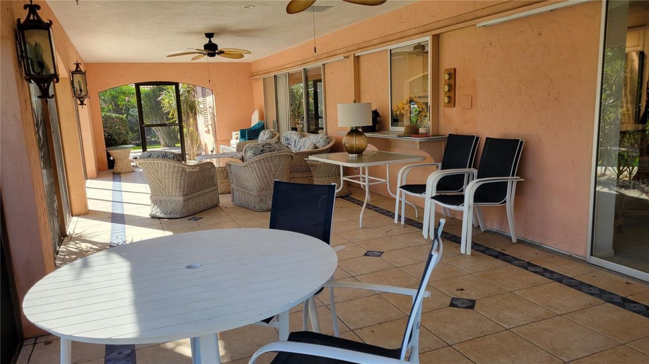 638 S Owl Drive, Sarasota, FL 34236 Photo