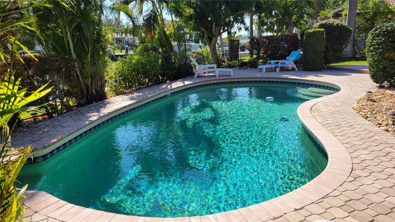 638 S Owl Drive, Sarasota, FL 34236 Photo