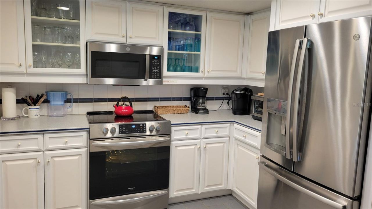 638 S Owl Drive, Sarasota, FL 34236 Photo