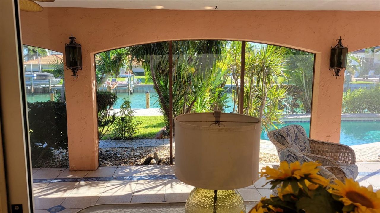 638 S Owl Drive, Sarasota, FL 34236 Photo
