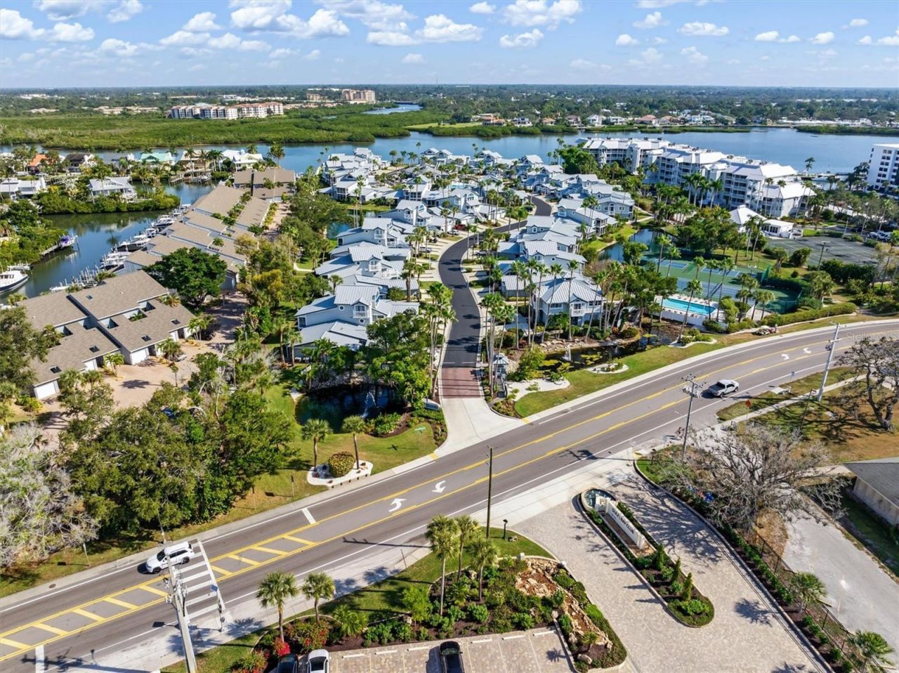 1309 Siesta Bayside Drive, Unit 1309C, Sarasota, FL 34242 Photo