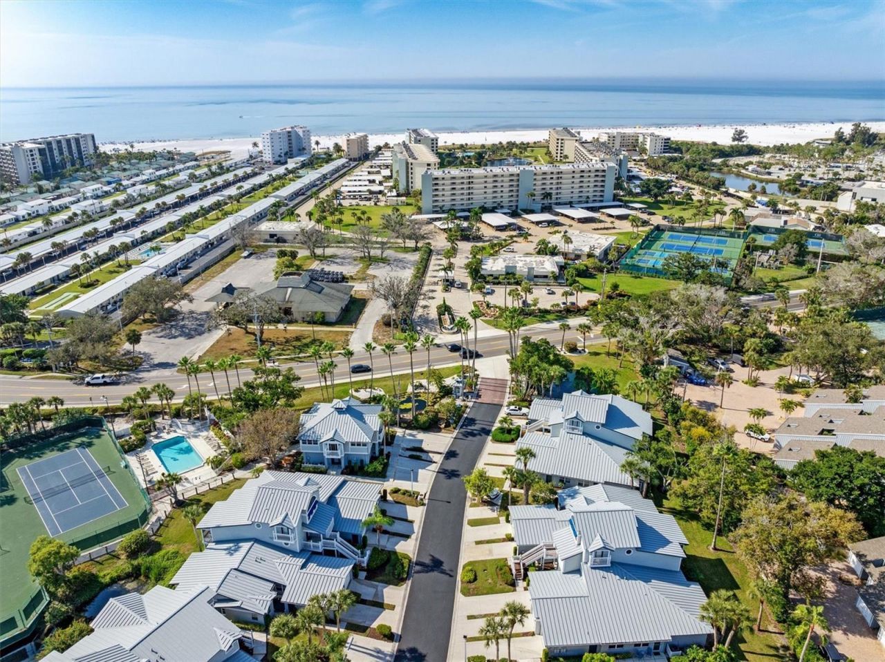 1309 Siesta Bayside Drive, Unit 1309C, Sarasota, FL 34242 Photo