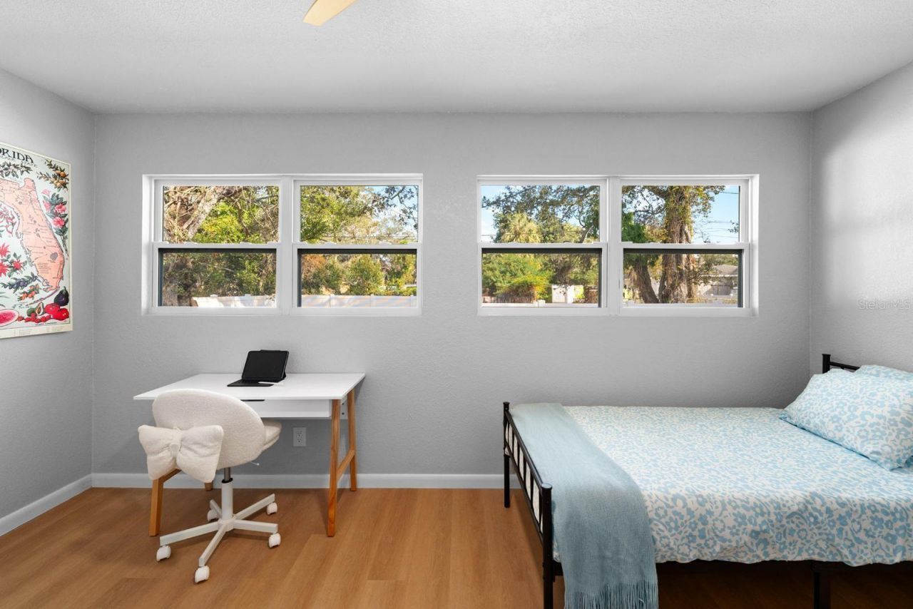 1766 Scranton Street S, Saint Petersburg, FL 33711 Photo