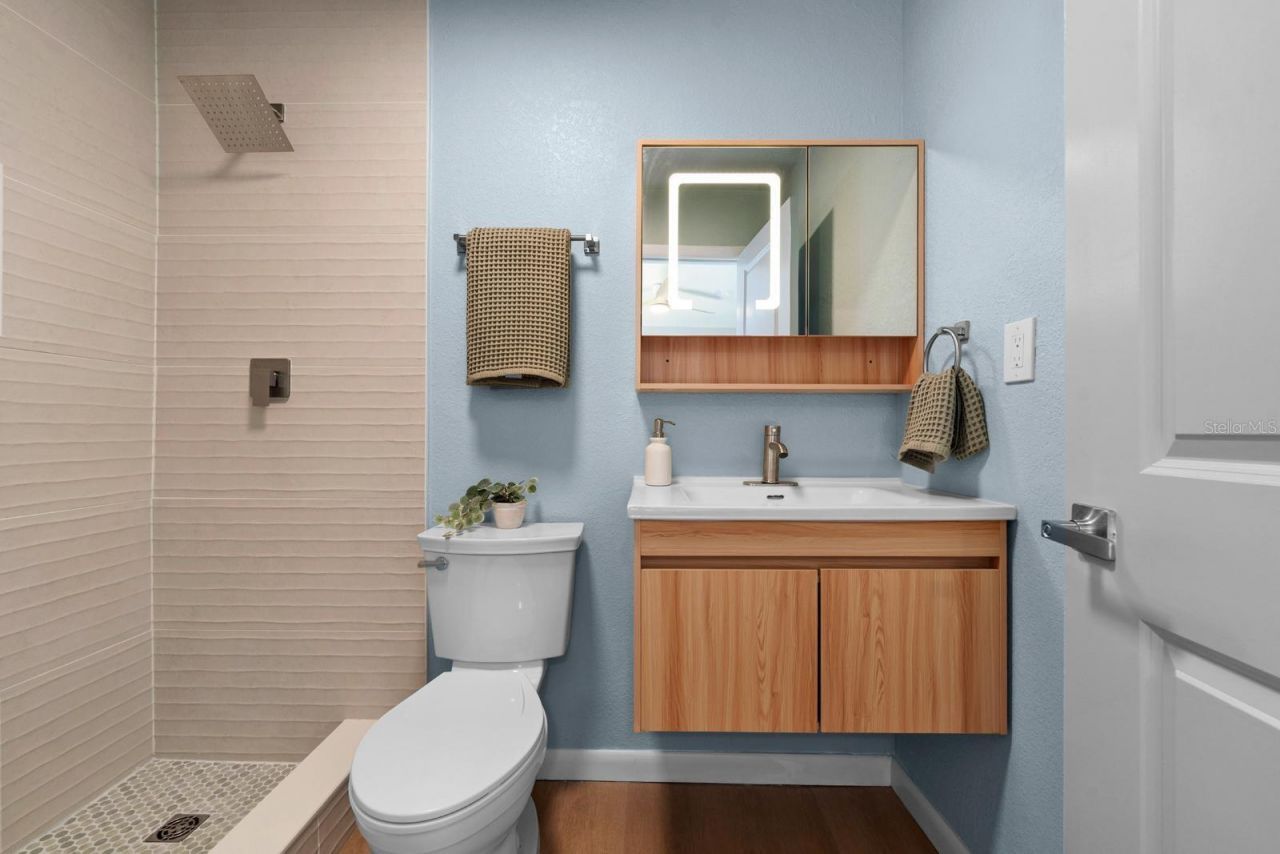 1766 Scranton Street S, Saint Petersburg, FL 33711 Photo