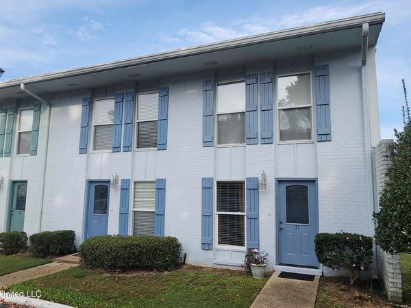 3230 Cumberland Road, Ocean Springs, MS 39564