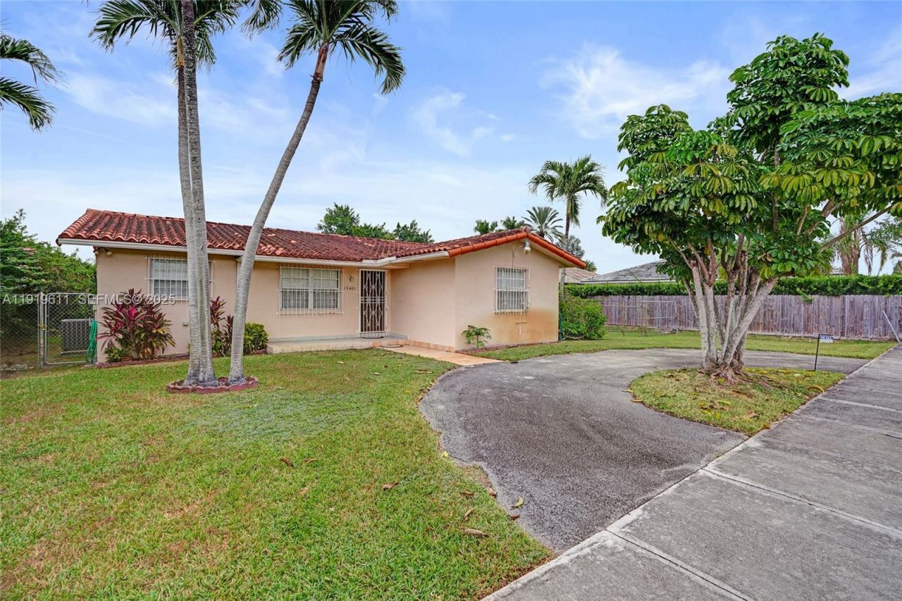 13401 SW 38th St, Miami, FL 33175 Photo