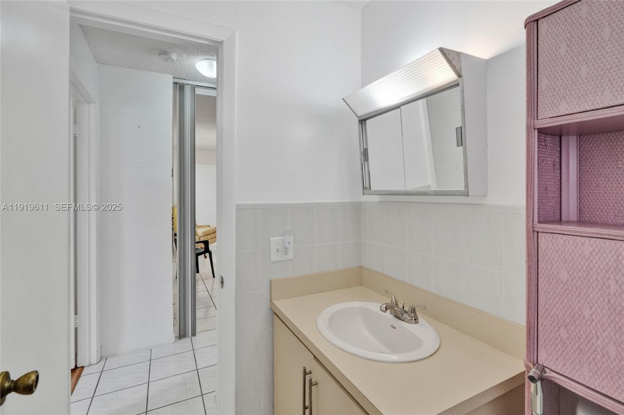 13401 SW 38th St, Miami, FL 33175 Photo