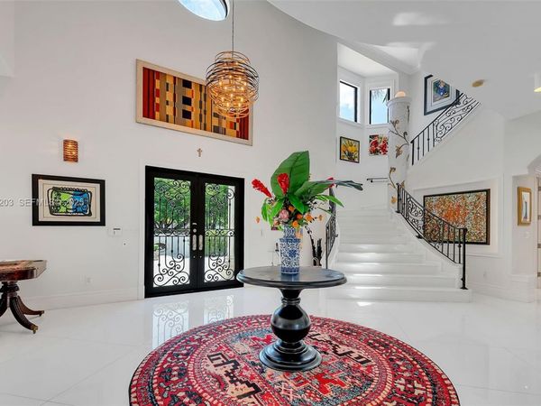 7400 SW 72nd Ct, Miami, FL 33143