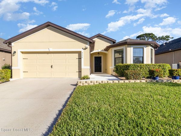 4554 Magenta Isles Drive, Melbourne, FL 32904