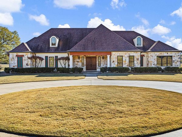 2365 W Gum Log Road, Russellville, AR 72802