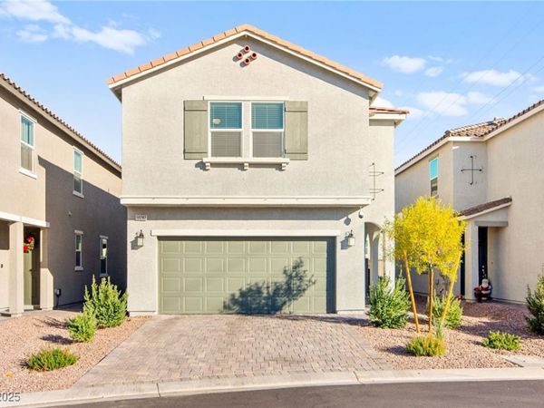 10282 Desert Barrel Court, Las Vegas, NV 89141