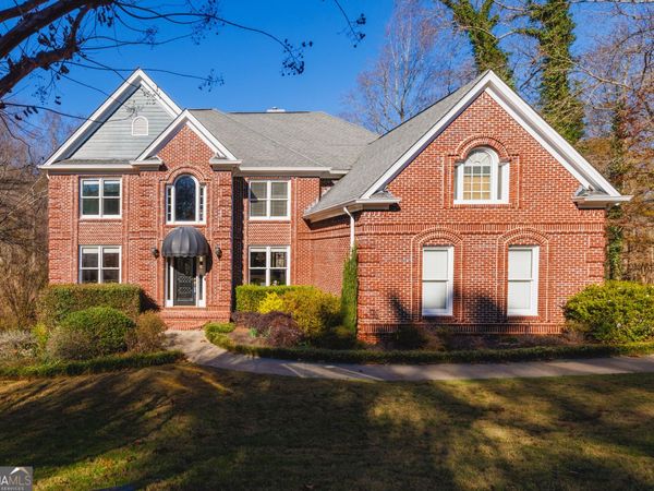 5020 Hickory Hills Drive, Woodstock, GA 30188