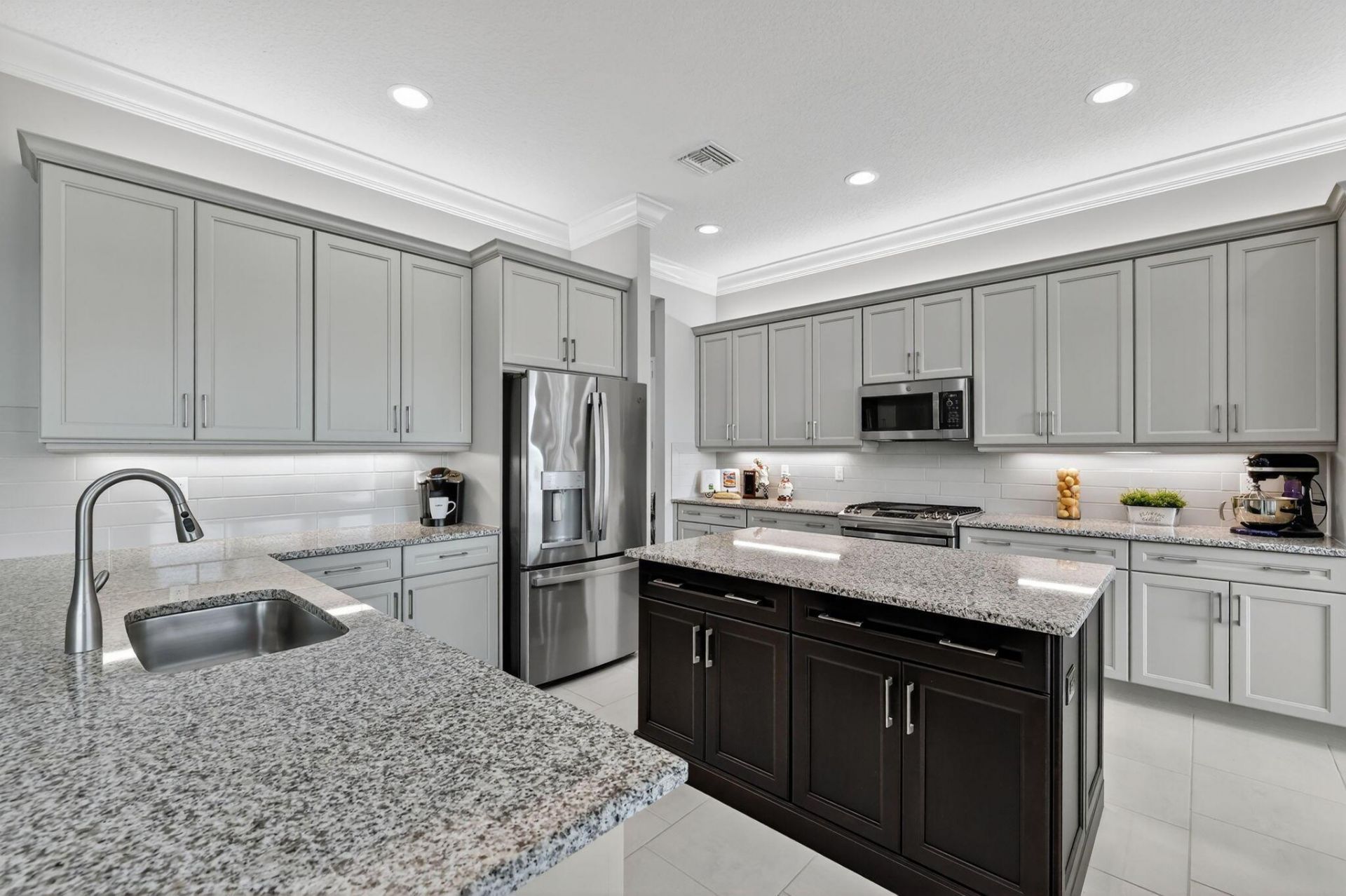 11734 SW Coronado Springs Drive, Port Saint Lucie, FL 34987 Photo