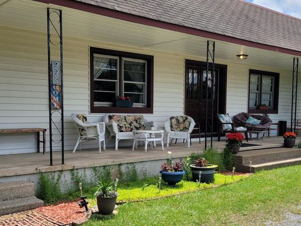 225 Highway 91 Highway, Shady Valley, TN 37688