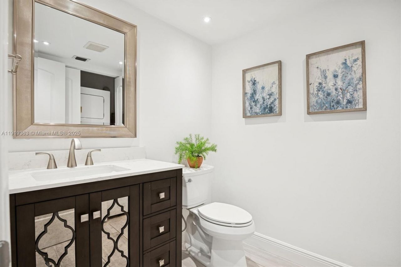 12600 SW 5th Ct, Unit 104L, Pembroke Pines, FL 33027 Photo