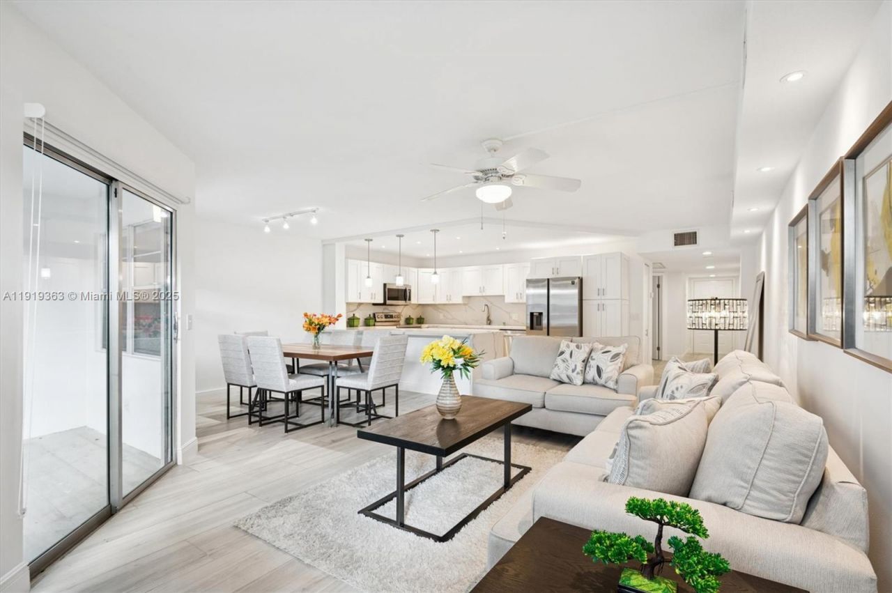 12600 SW 5th Ct, Unit 104L, Pembroke Pines, FL 33027 Photo