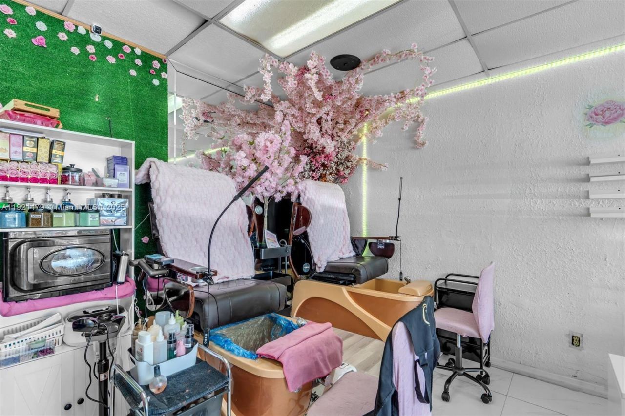 6761 W Flagler St, Miami, FL 33144 Photo