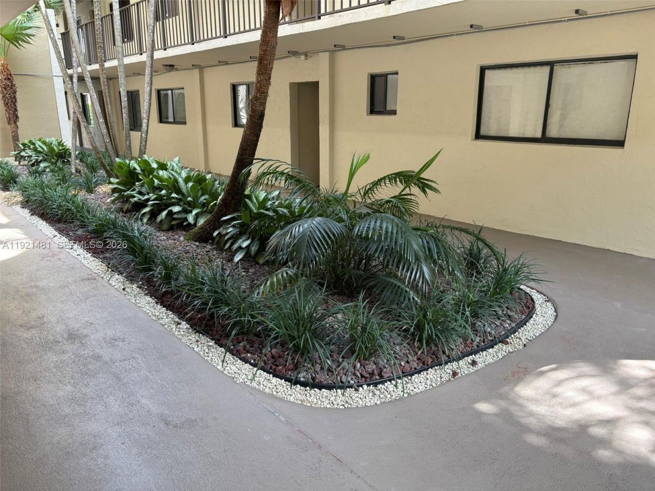 8035 SW 107th Ave, Unit 110, Miami, FL 33173 Photo